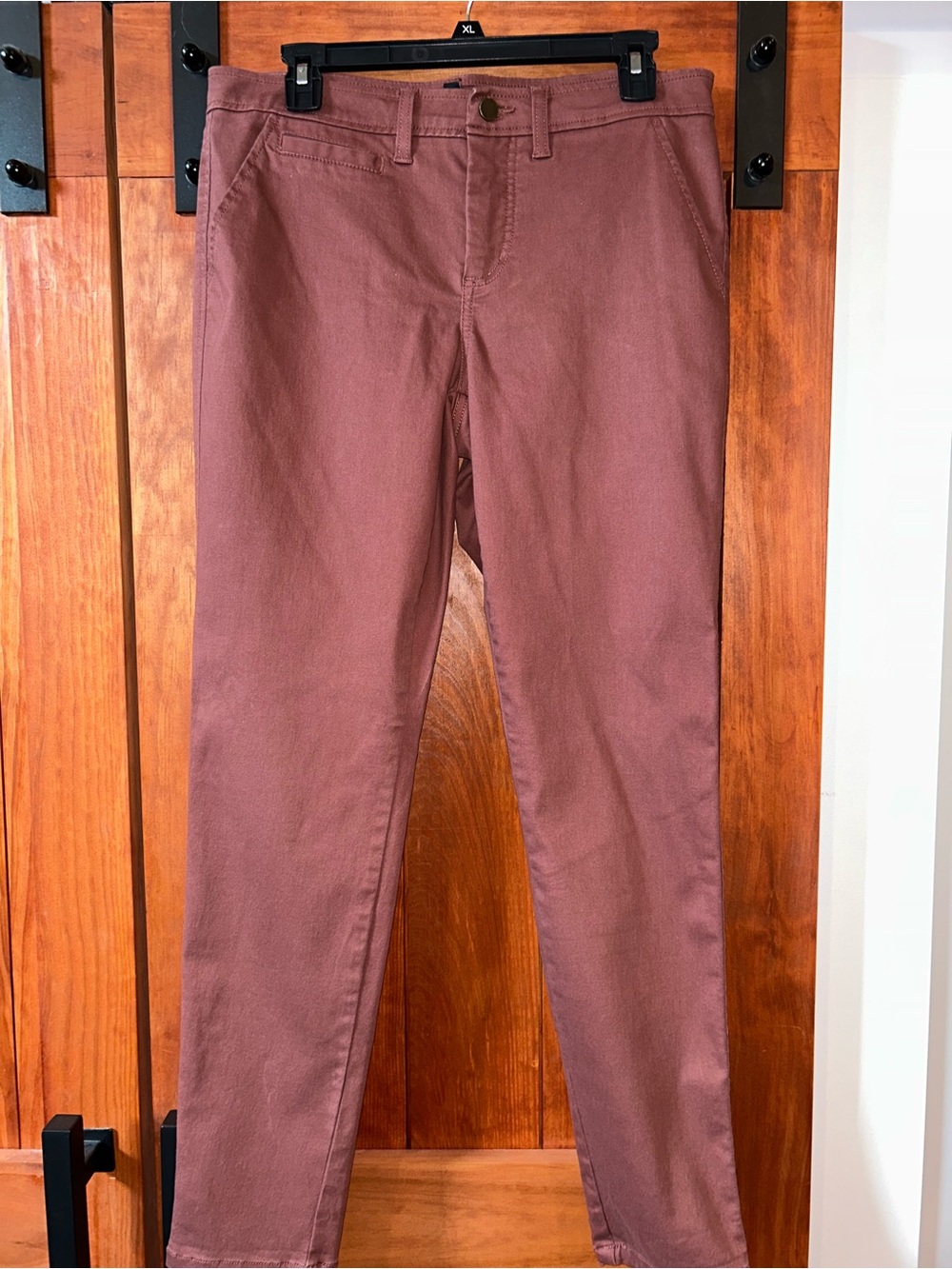 41 Hawthorn Straight-Leg Chinos in Dusty Mauve